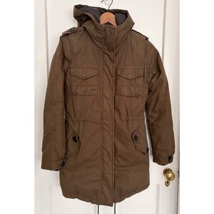 Aritzia/Community Winter Coat in Army Green Size XXS